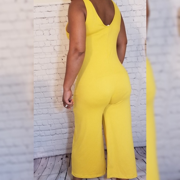 Nwt Yellow Strech Pocket Jumpsuit - Picture 5 of 8